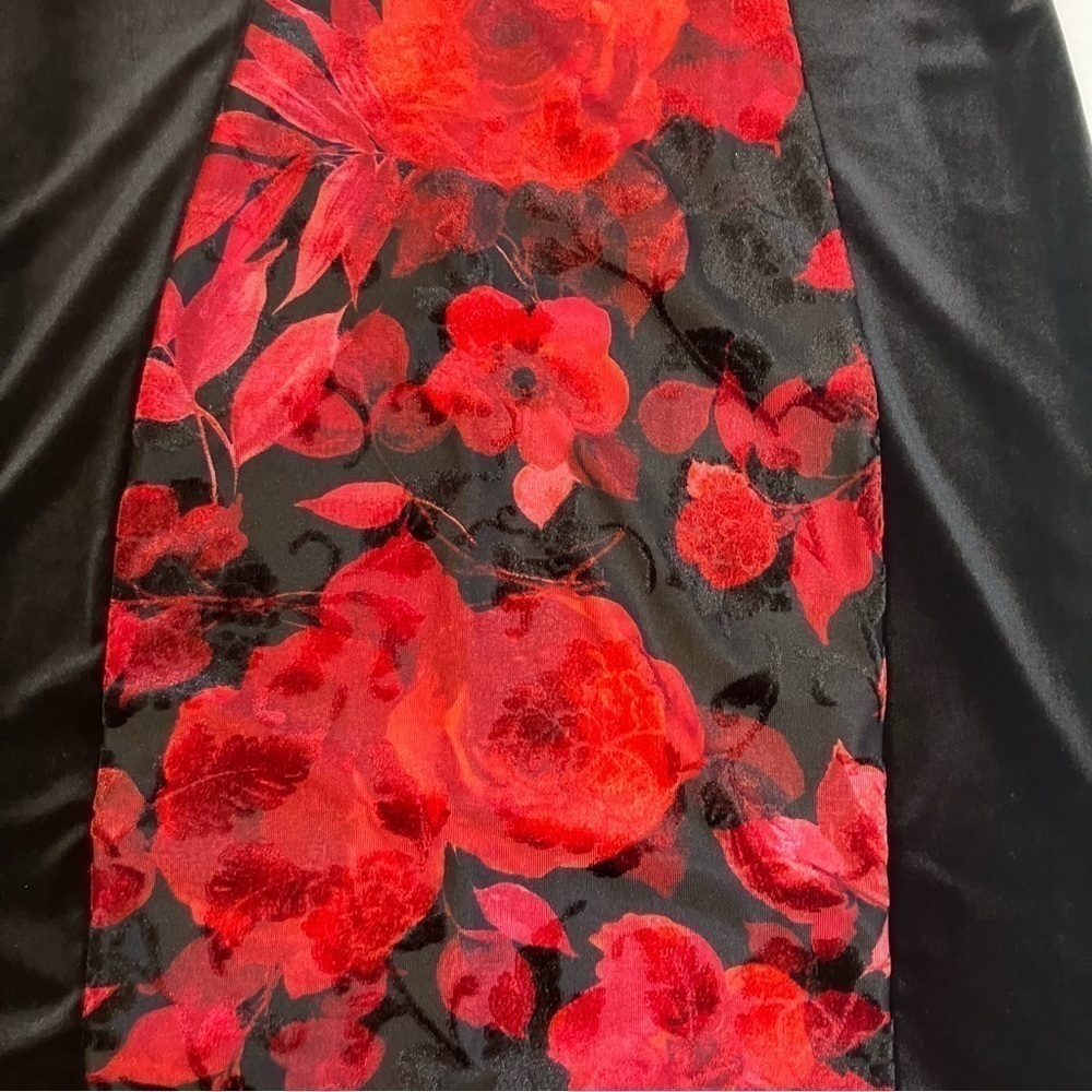 Connected apparel Velvet red and black dress size 16 - Picture 4 of 4